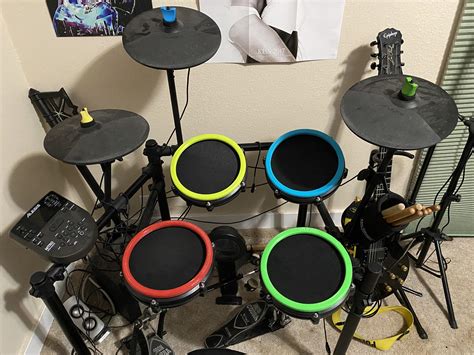It connects to a PC. . Midi drum kit clone hero